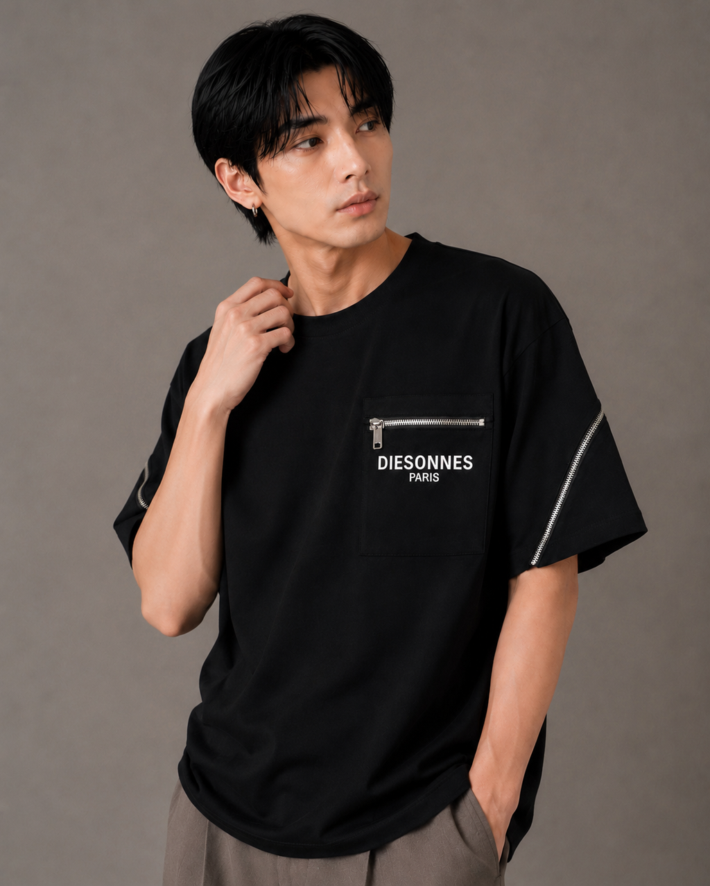 Contour Zip Tee BLACK [UNISEX]