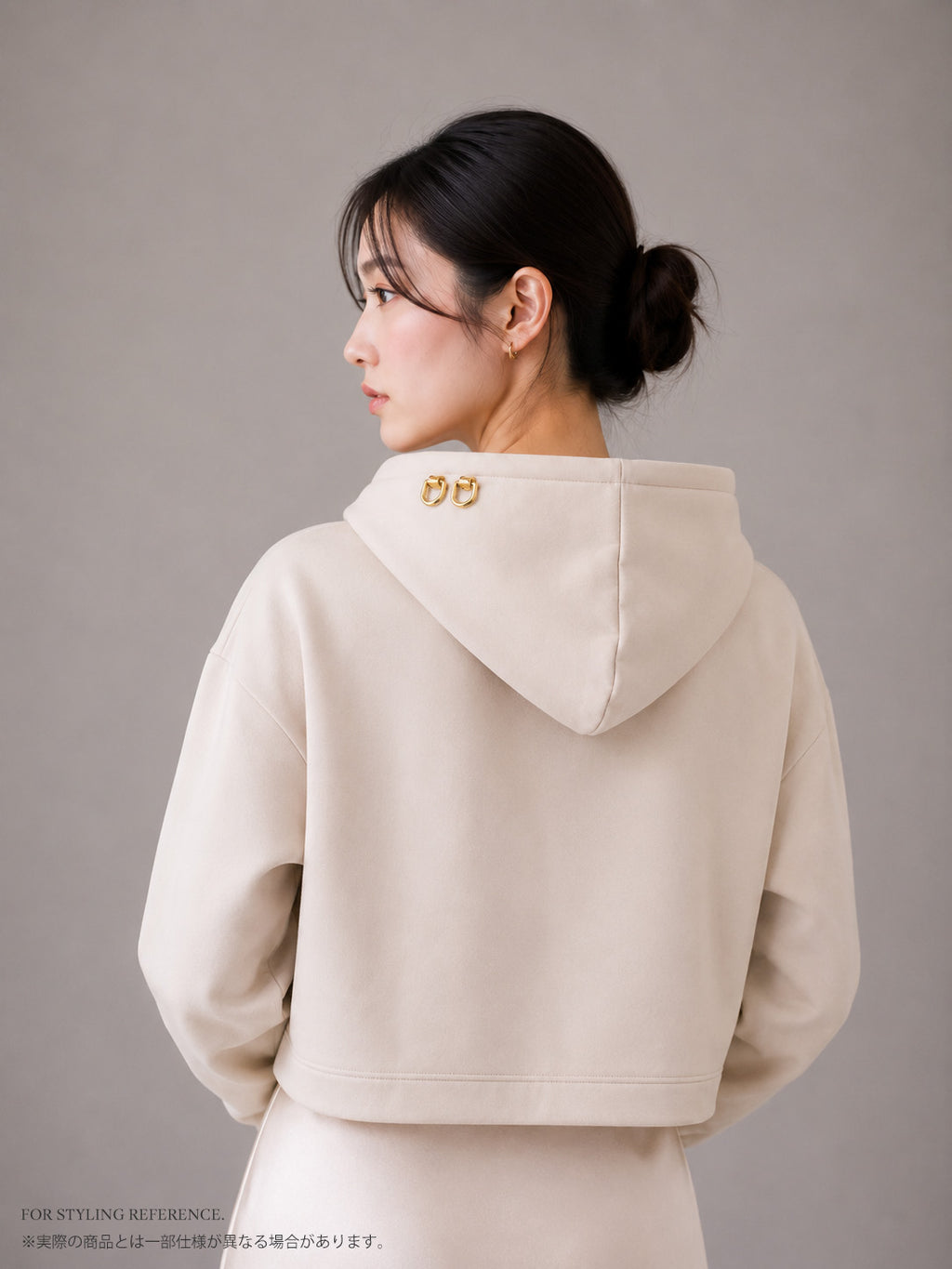 Essential Pullover Hoodie [LADIES]